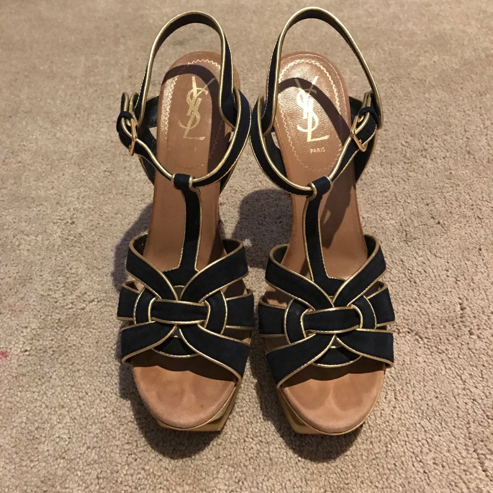 Saint Laurent Black and Gold Knotted T-Strap Stiletto Sandals - Picture 3 of 8